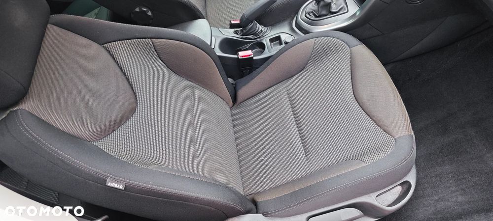 Peugeot 308 HDi FAP 150 Allure - 16