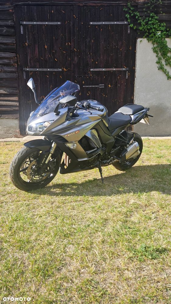 Kawasaki Ninja 1000 SX - 2