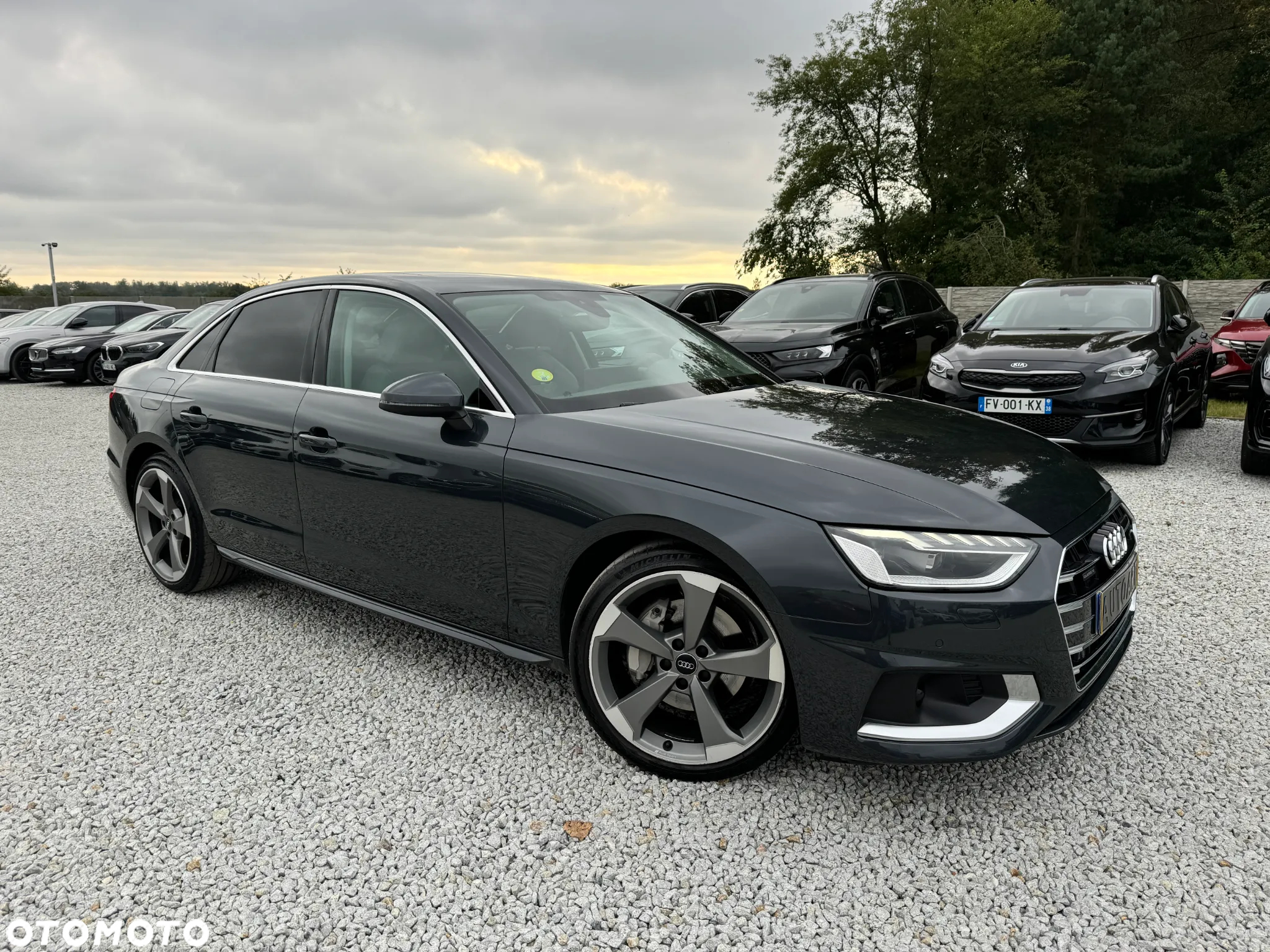 Audi A4 40 TDI Quattro S tronic - 24