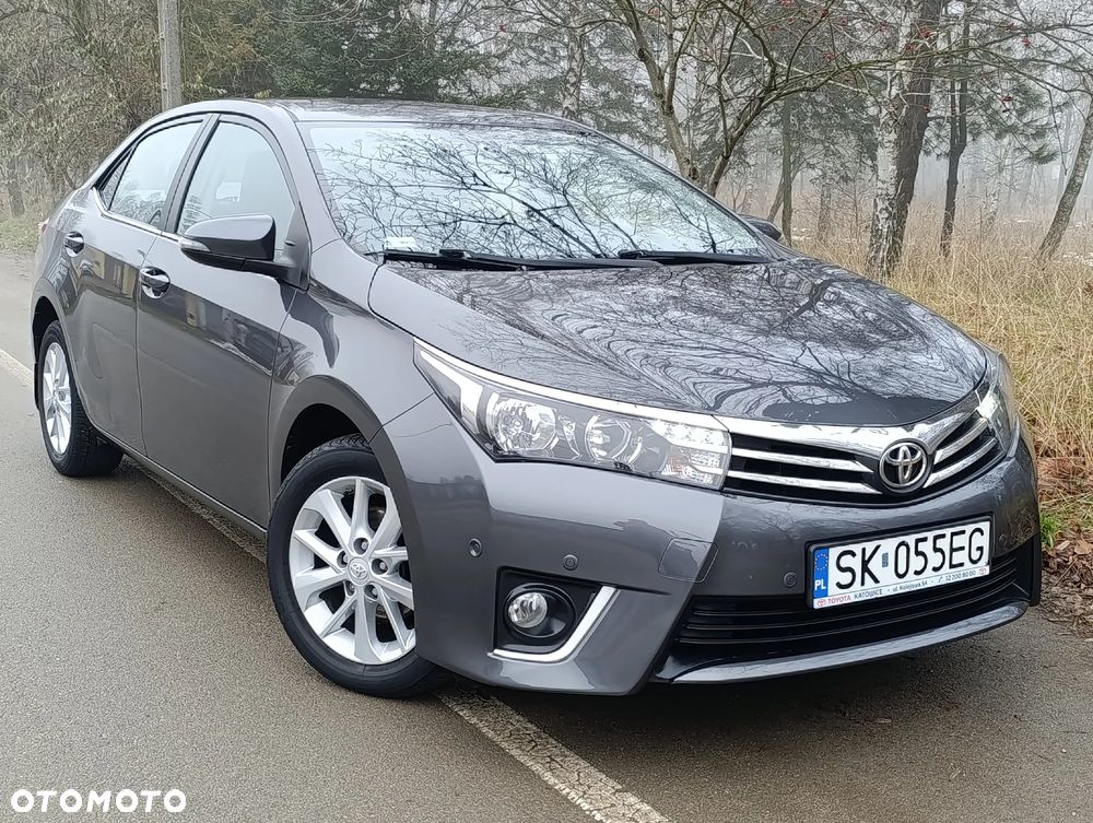 Toyota Corolla 1.6 Premium + - 3