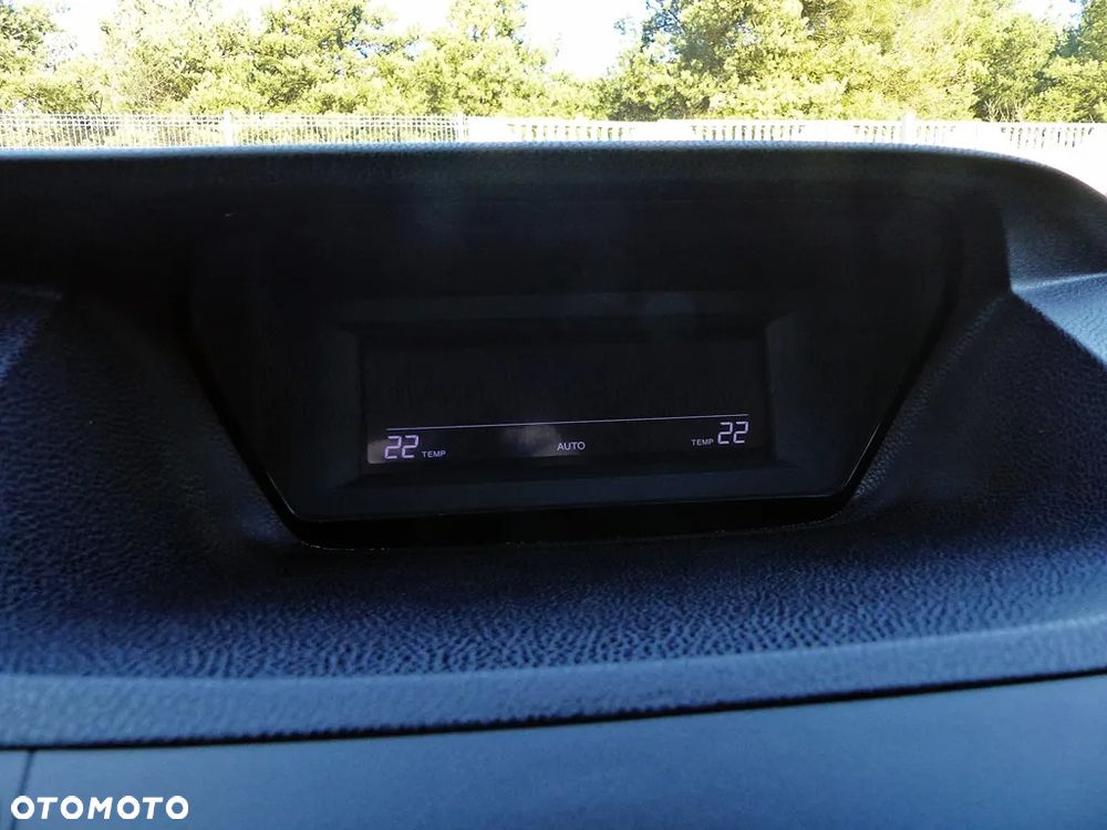 Honda Accord 2.0 Executive - 31
