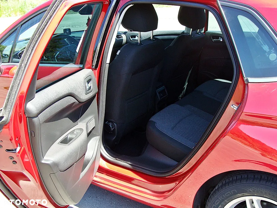 Citroën C4 1.2 PureTech Shine S&S EAT6 - 19