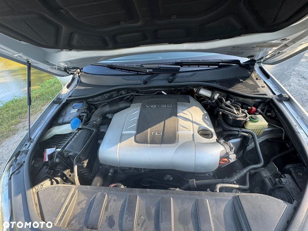 Audi Q7 3.0 TDI Quattro Tiptronic - 27
