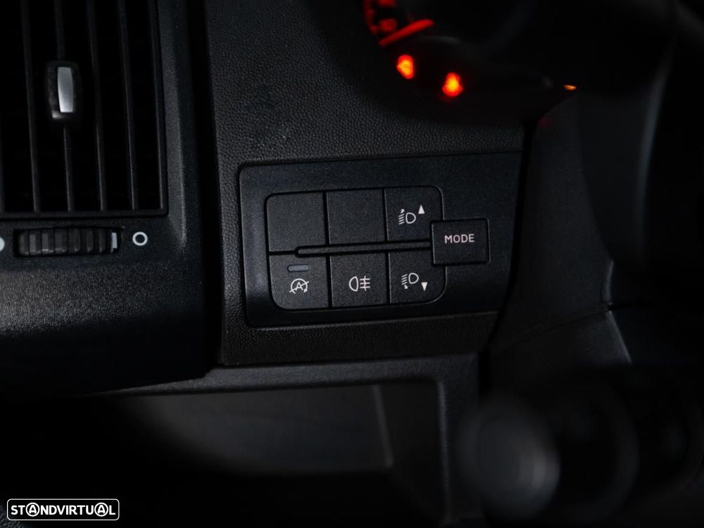 Peugeot Boxer 2.2 BlueHDi 335 L2H2 Premium C/IVA - 13