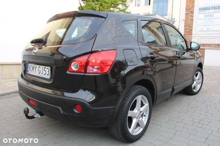 Nissan Qashqai - 25