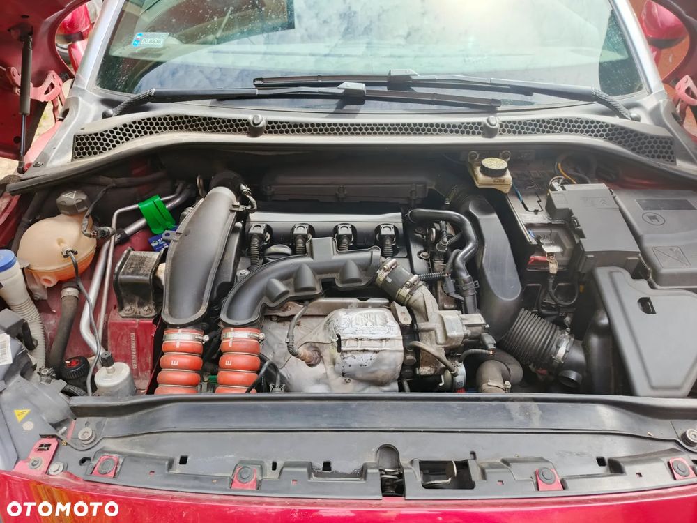 Peugeot RCZ - 5