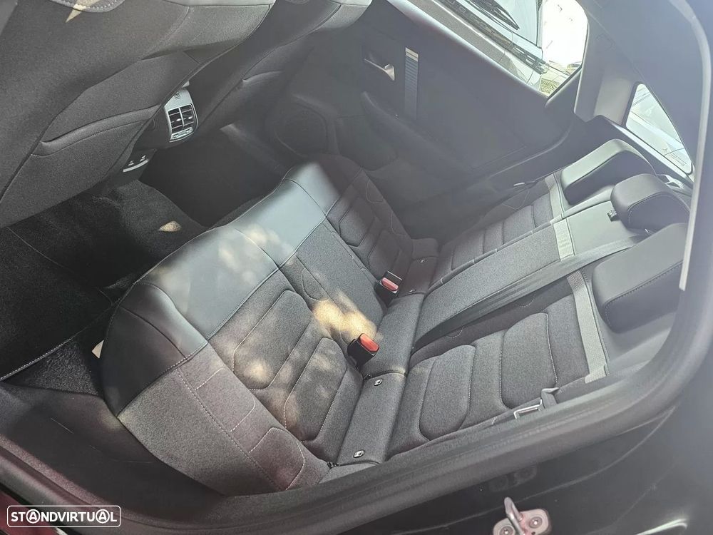 Citroën e-C4 50 kWh Feel Pack — fotografia 11