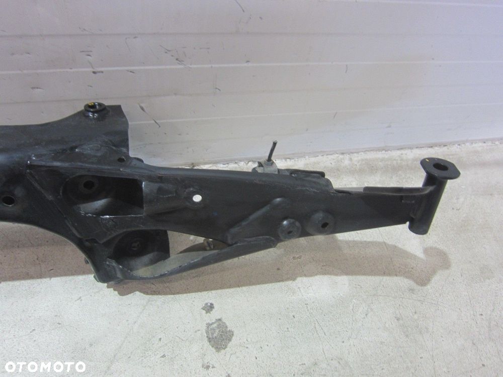 BMW X1 F48 B46 F40 F45 BELKA ZAWIESZENIA TYLNEGO WÓZEK SANKI 33316862558 - 4