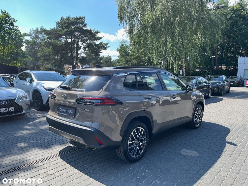 Toyota Corolla Cross 2.0 Hybrid Comfort - 3