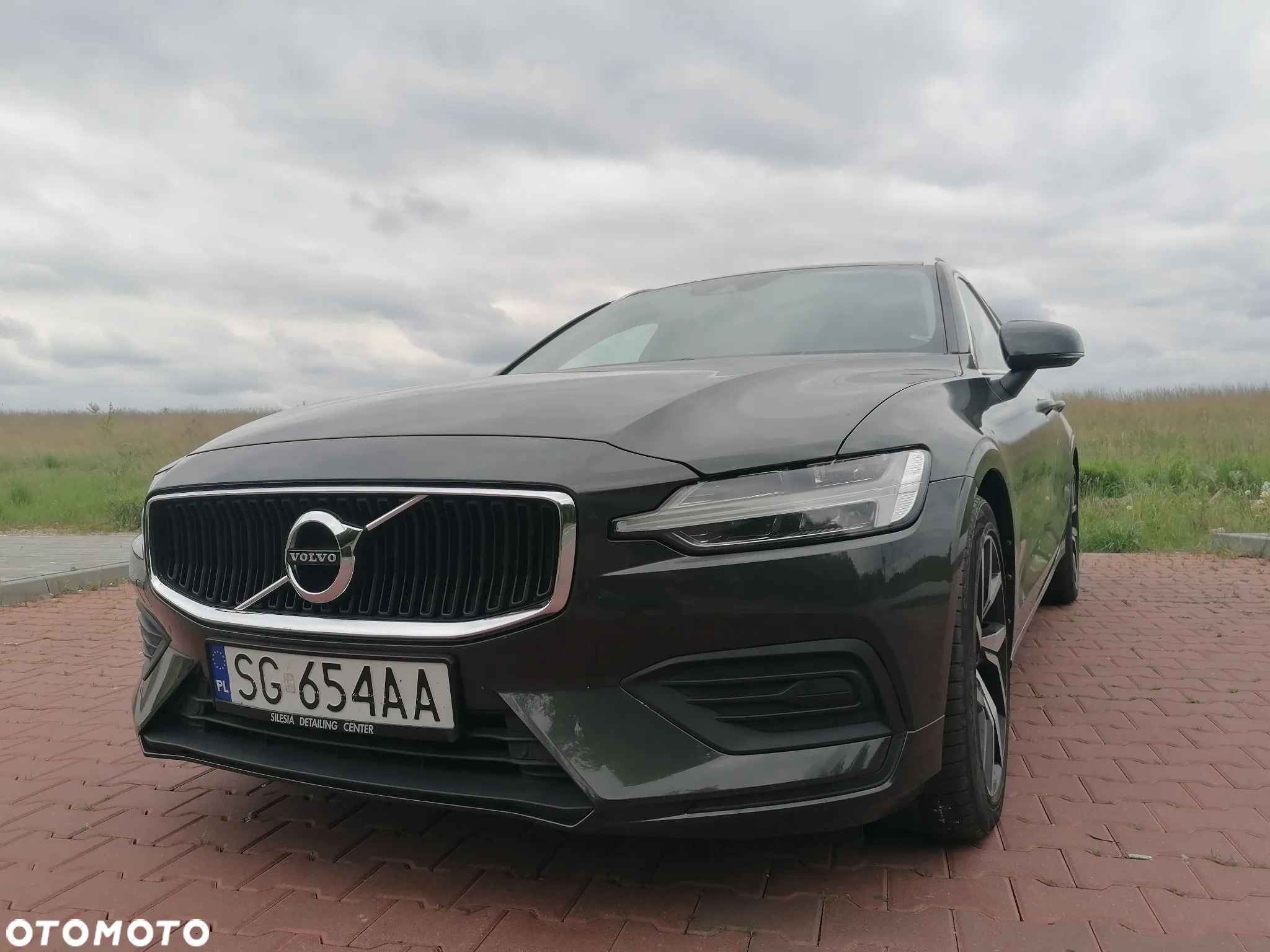 Volvo V60 T4 Momentum - 2