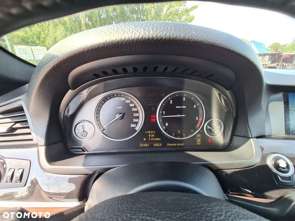 BMW Seria 5 - 21