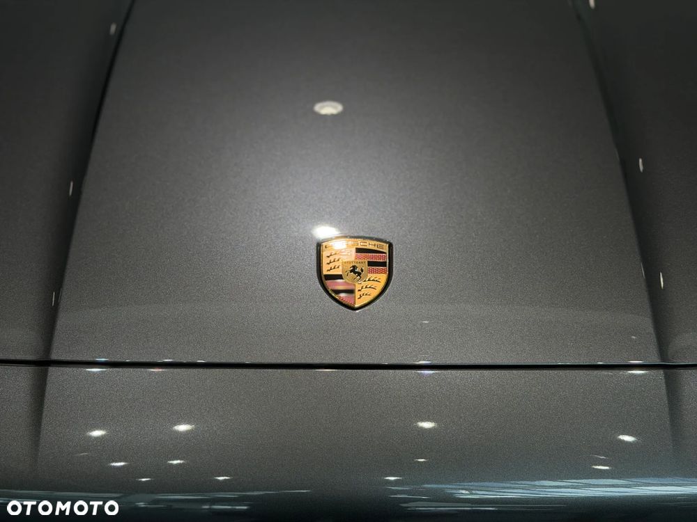 Porsche Cayenne E-Hybrid PHEV Black Edition - 18