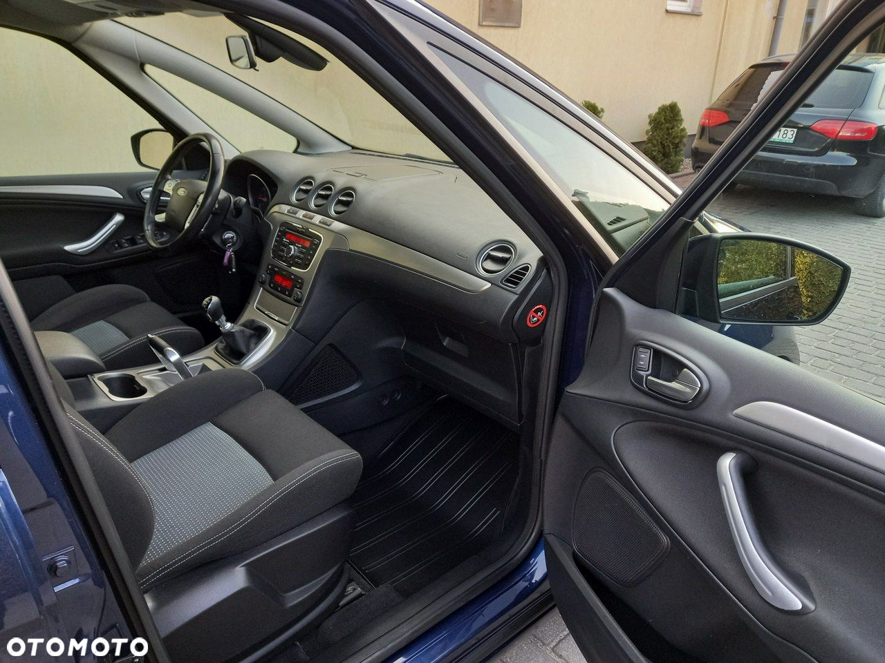 Ford S-Max - 19