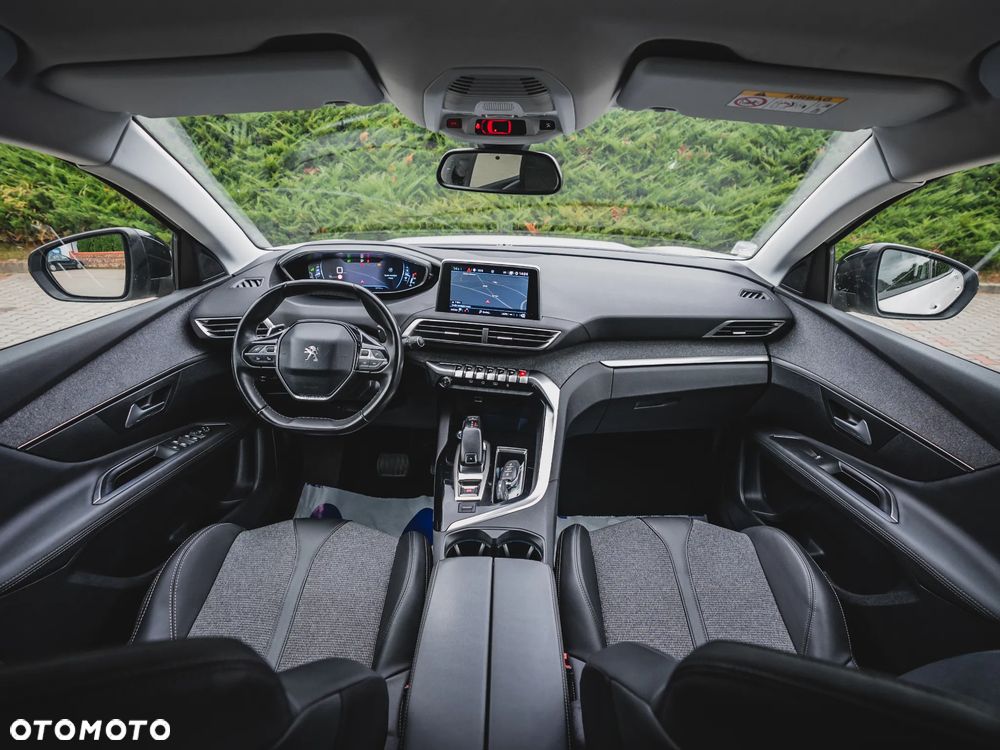 Peugeot 3008 PureTech 130 Stop & Start GPF EAT8 Allure Business-Paket - 22