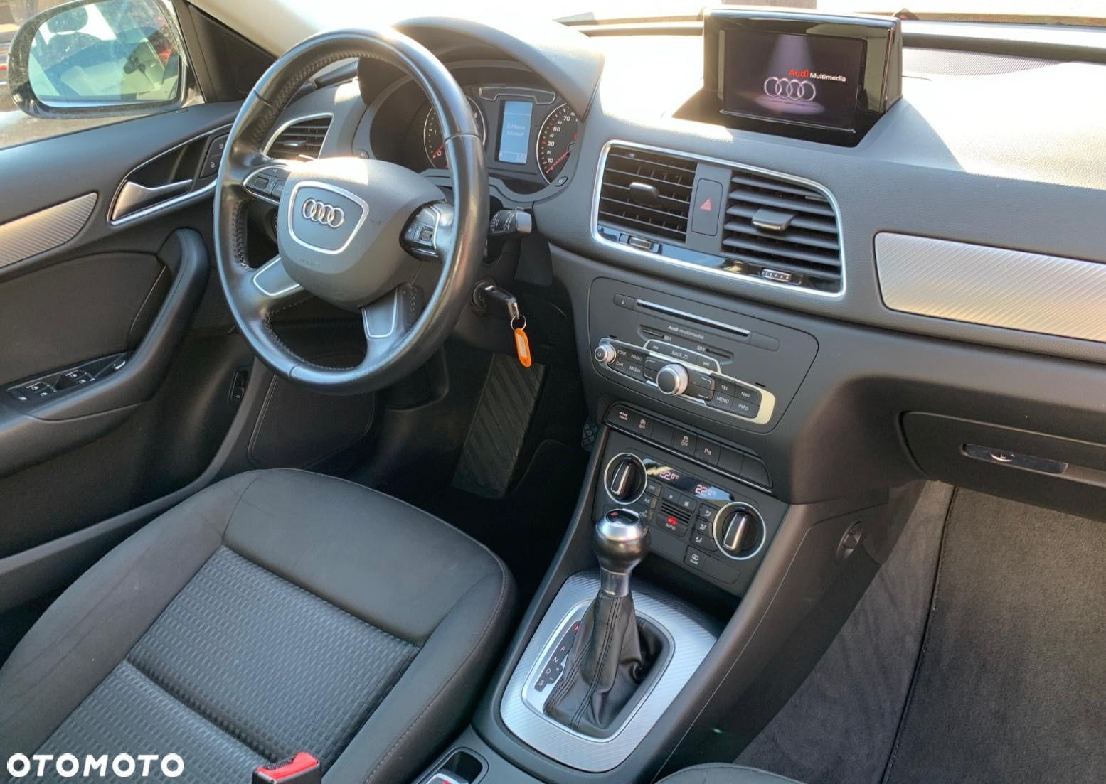 Audi Q3 2.0 TDI S tronic design - 12
