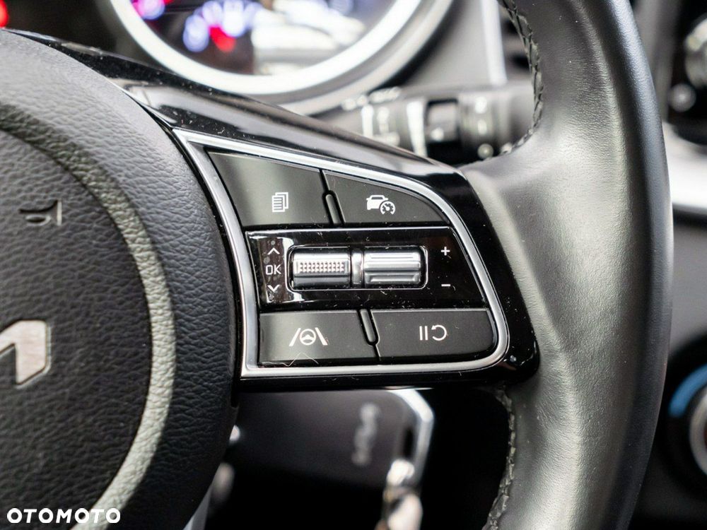 Kia Ceed 1.5 T-GDI M - 23