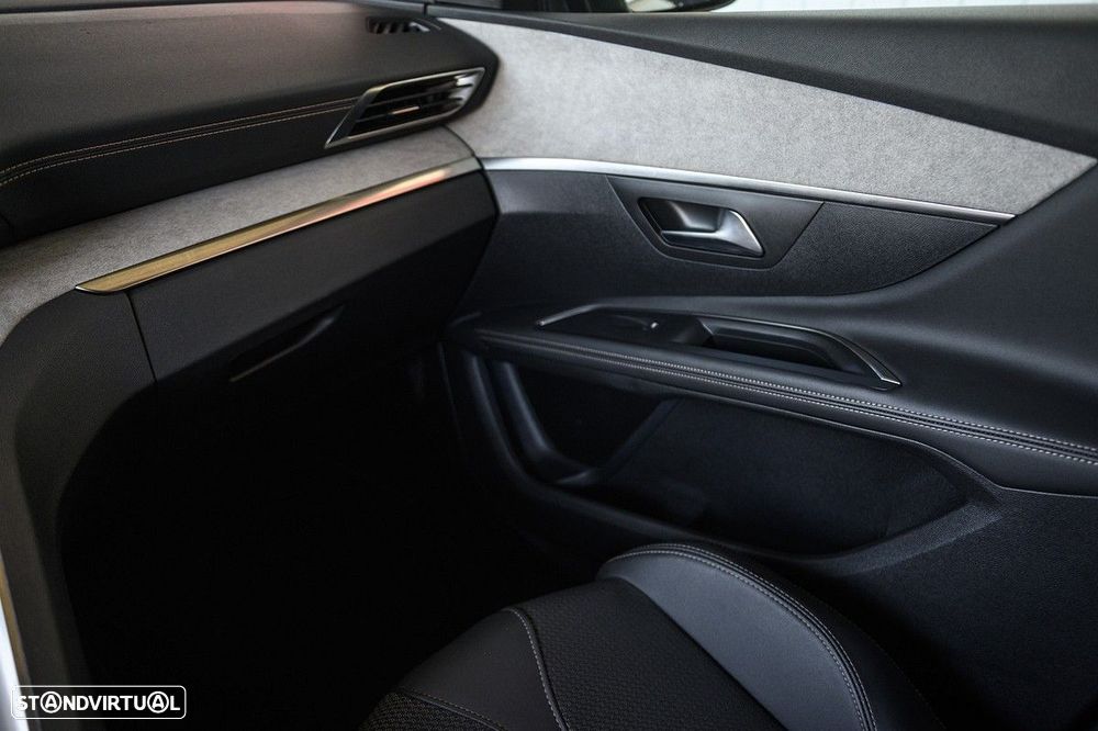 Peugeot 5008 1.2 PureTech GT EAT8 - 55