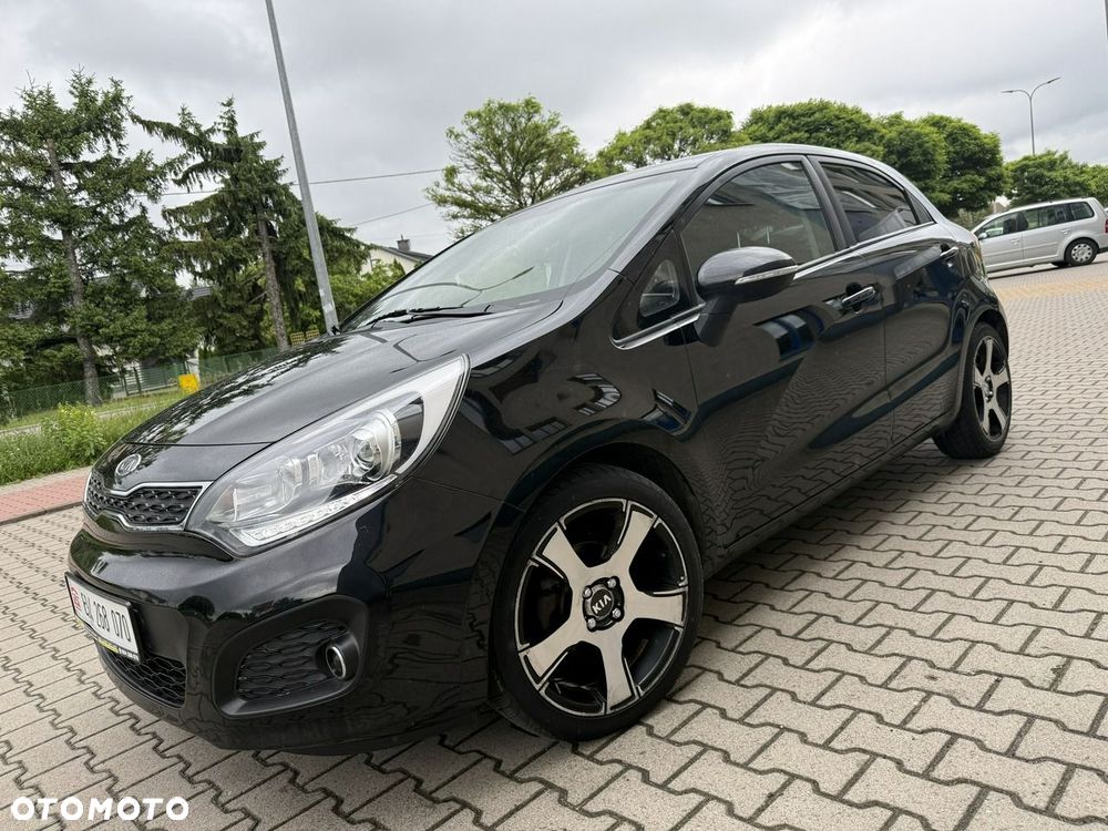 Kia Rio - 1