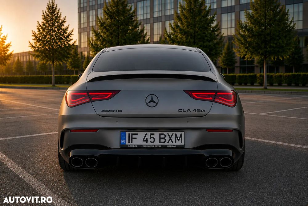 Mercedes-Benz CLA 45 AMG - 5
