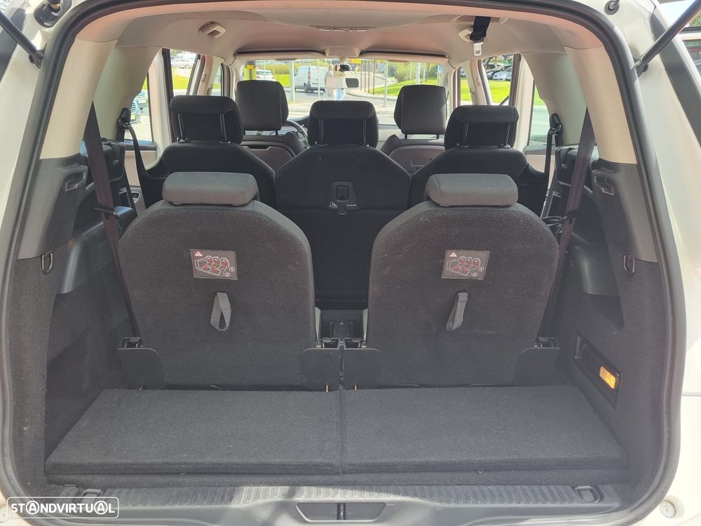 Citroën C4 Grand Picasso - 19