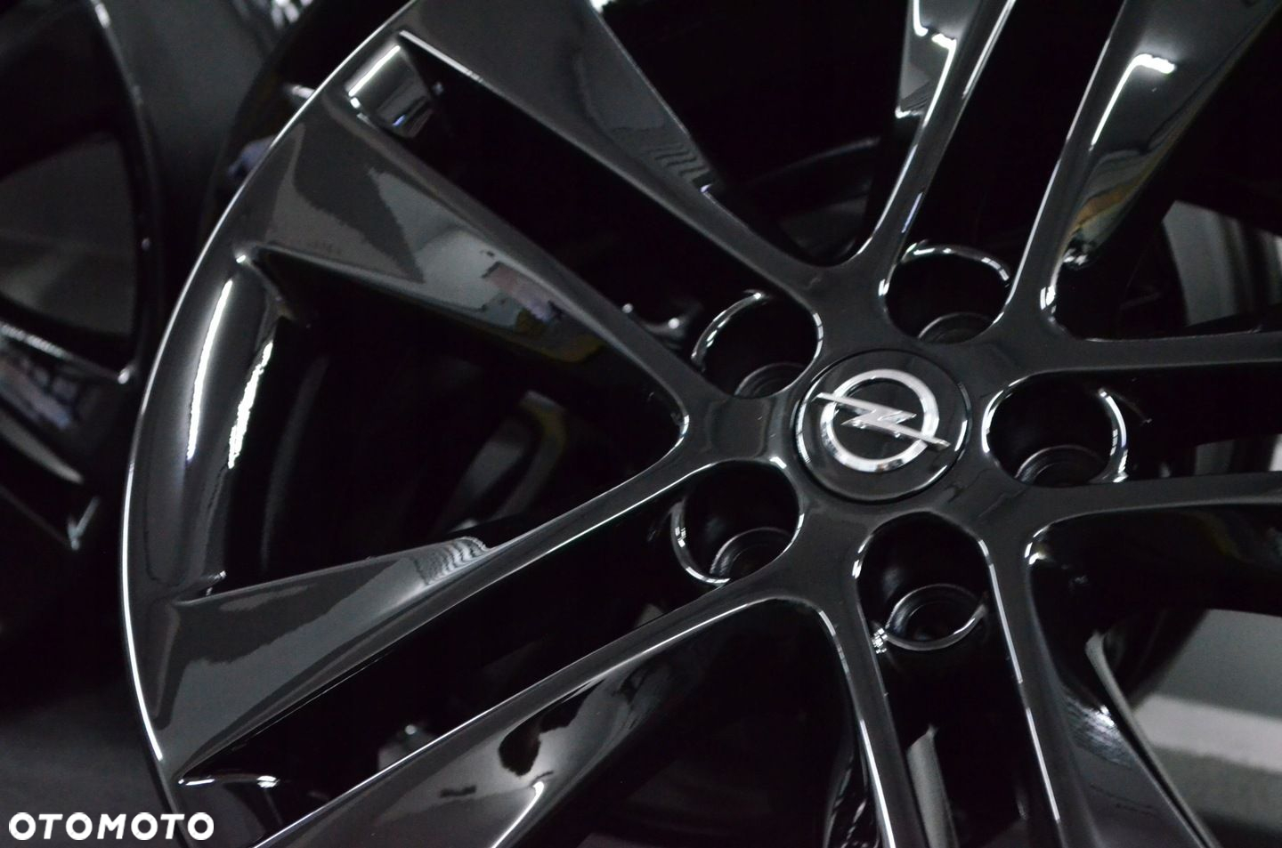 Felgi 5x105 R19 OPEL ASTRA IV MOKKA Chevrolet CRUZE Trax - 4