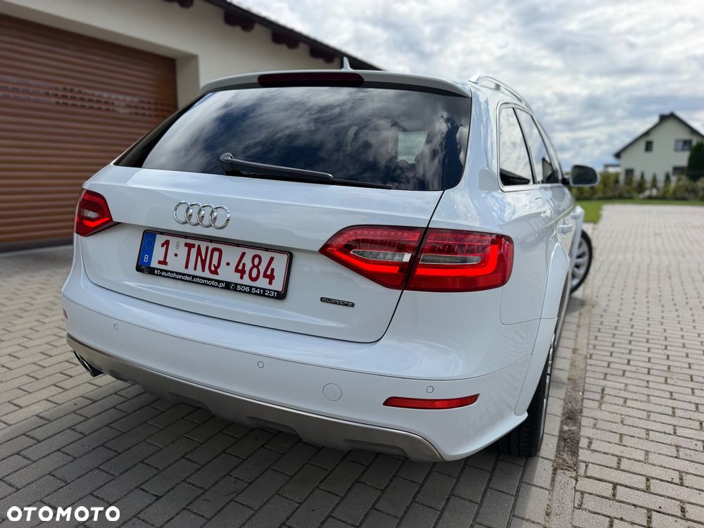 Audi A4 Allroad 2.0 TDI Quattro - 38