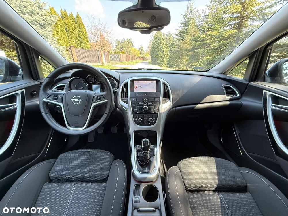 Opel Astra 1.4 Turbo Cosmo - 19