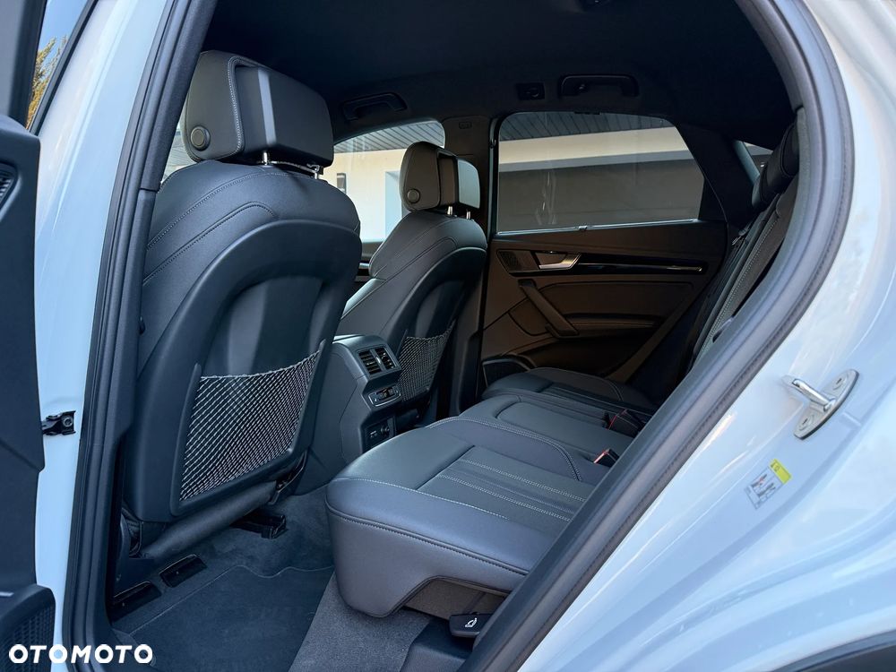 Audi Q5 Sportback 40 TDI quattro S tronic S line business - 28