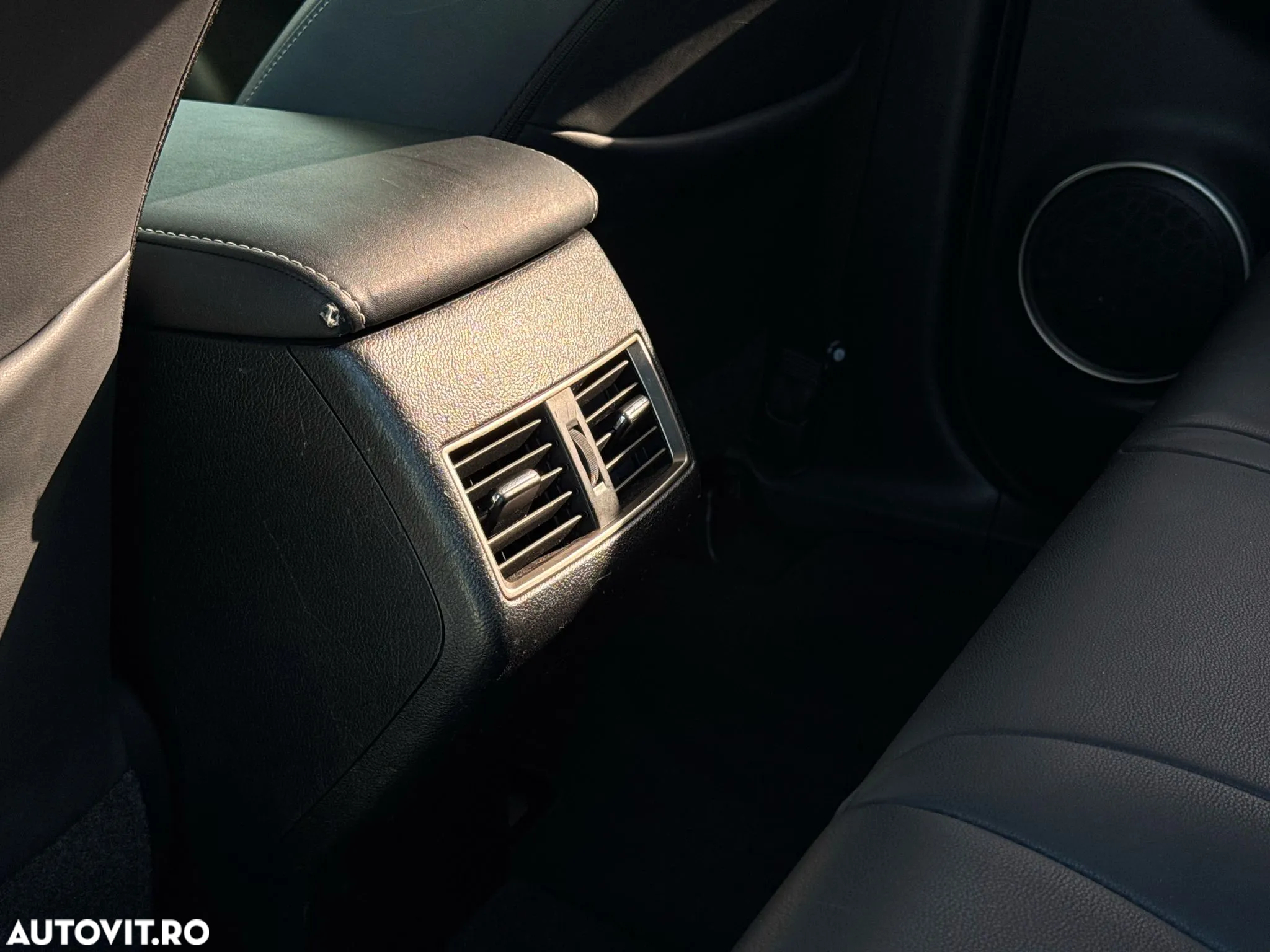 Lexus Seria NX 300h FWD Executive Plus - 32