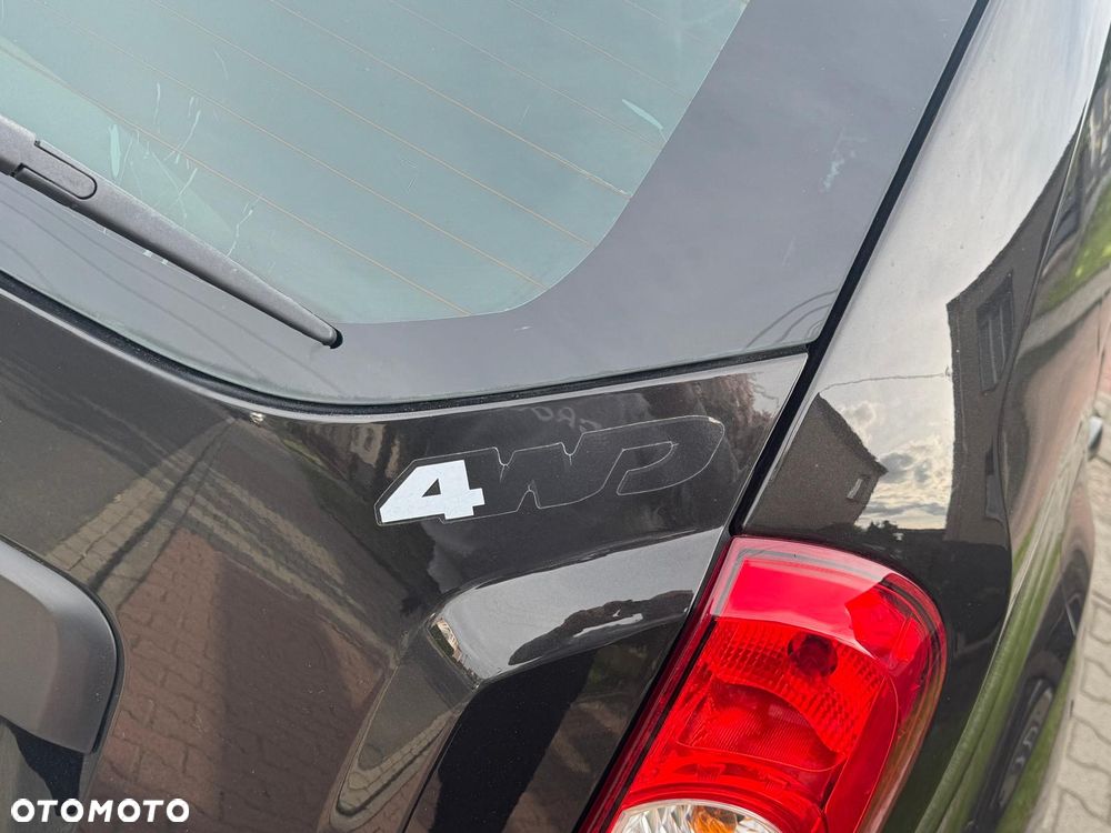 Dacia Duster 1.6 16V 4x4 Laureate - 20