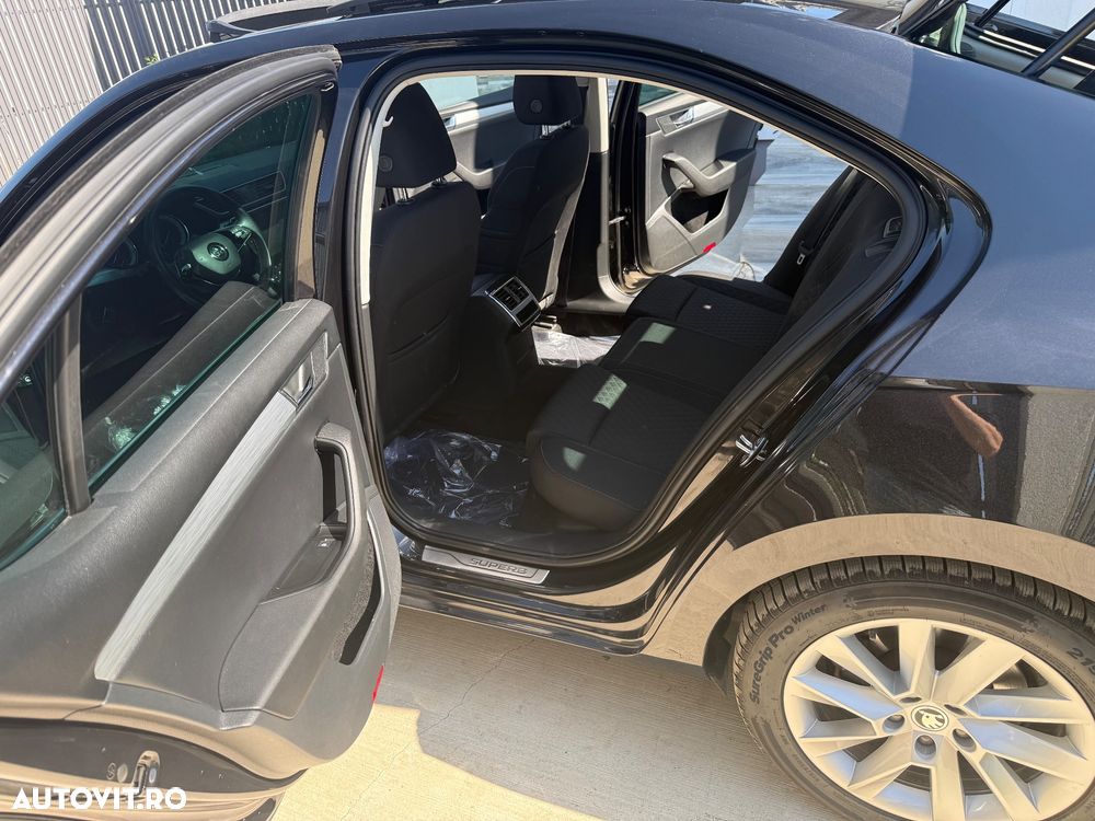 Skoda Superb - 14