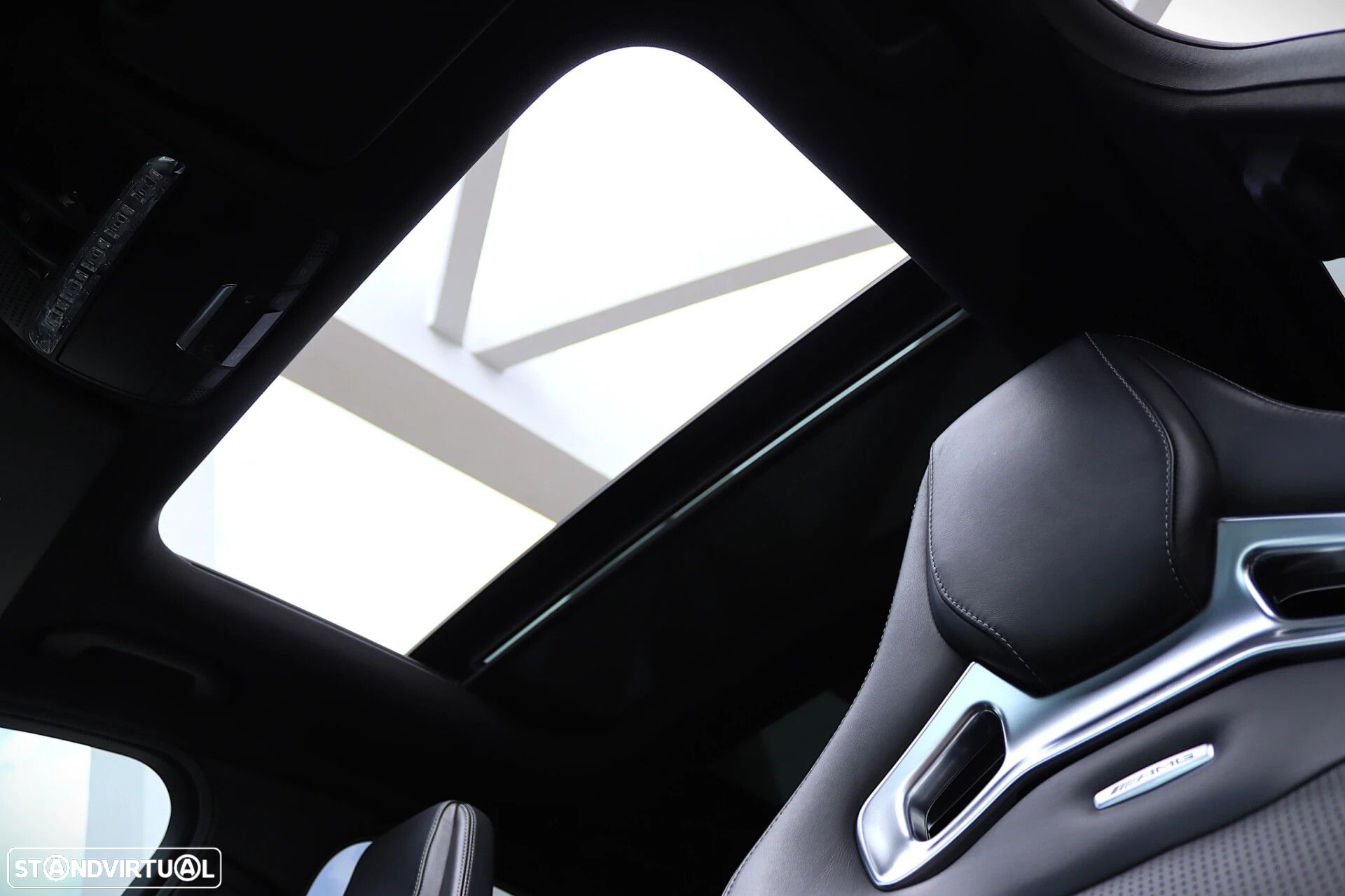 Mercedes-Benz C 63 AMG - 23