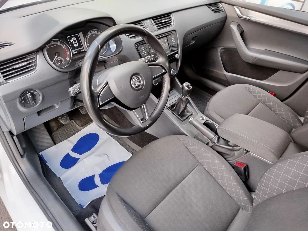 Skoda Octavia 1.0 TSI GPF Active - 14