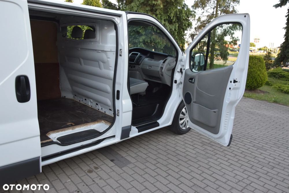 Opel VIVARO LONG 2,0 DCI 115 KM 164 TYŚ KM - 3