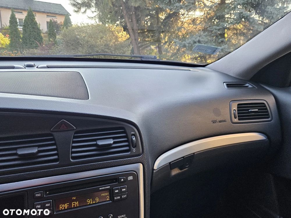 Volvo V70 2.4 Optima - 31