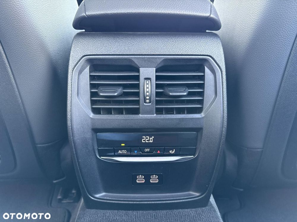 BMW Seria 3 318d M Sport - 22