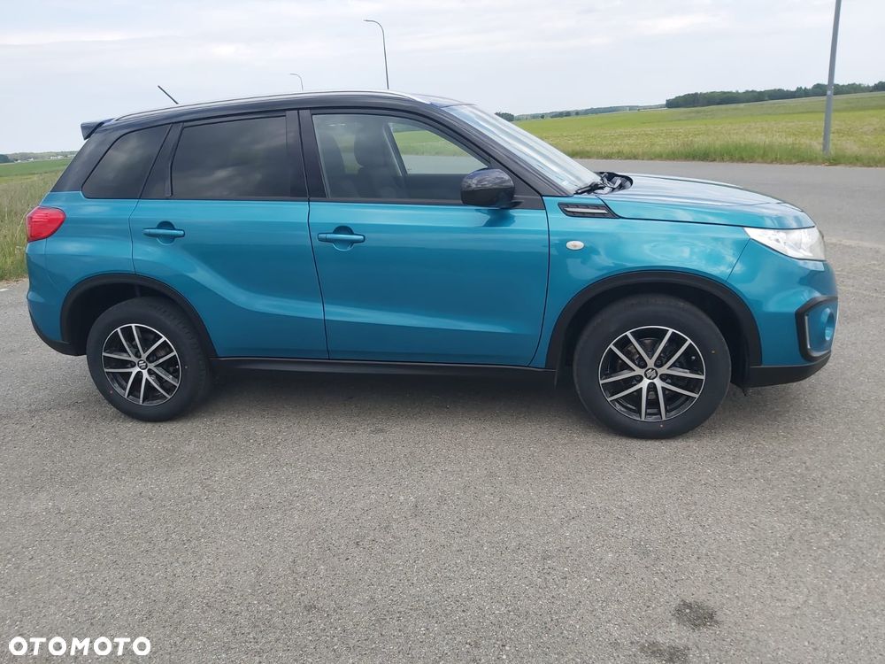 Suzuki Vitara 1.6 Premium 2WD - 9