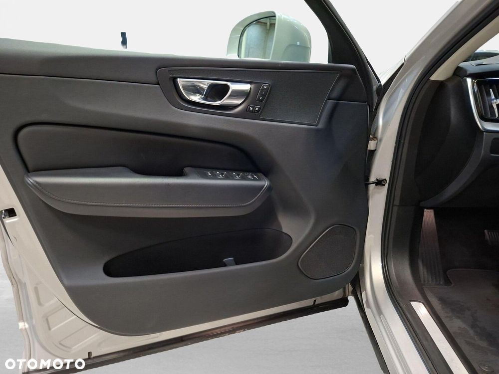 Volvo XC 60 - 12