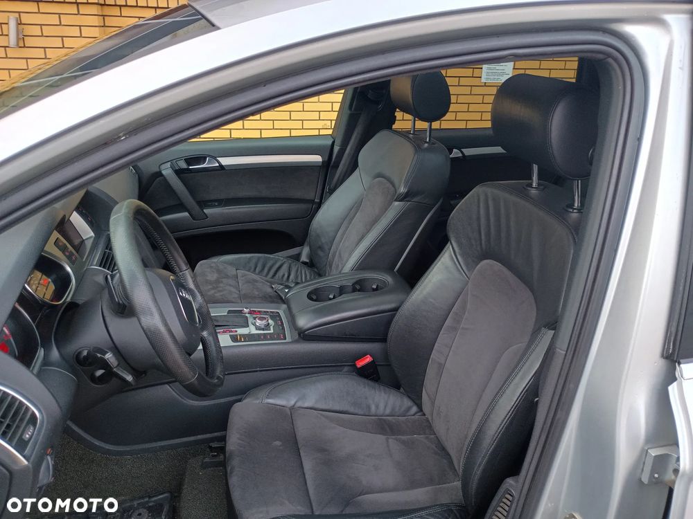 Audi Q7 - 9