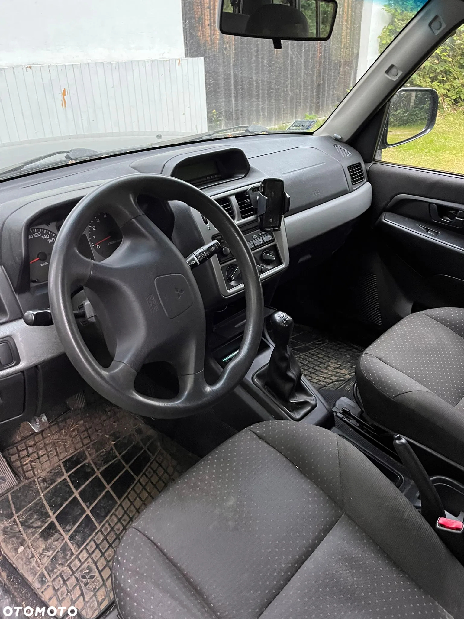 Mitsubishi Pajero Pinin - 6