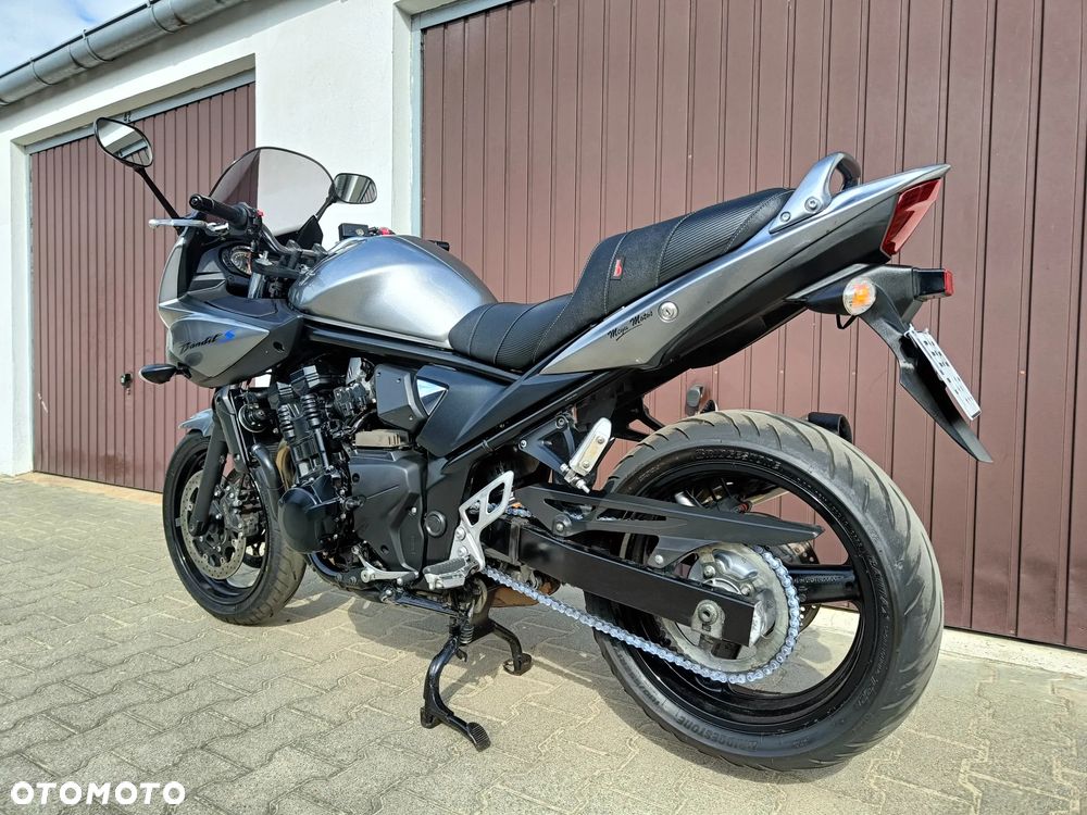 Suzuki Bandit - 9