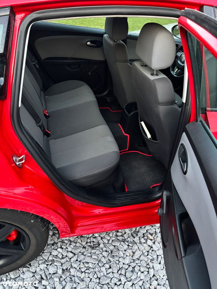 Seat Leon 1.6 TDI Ecomotive Reference - 4