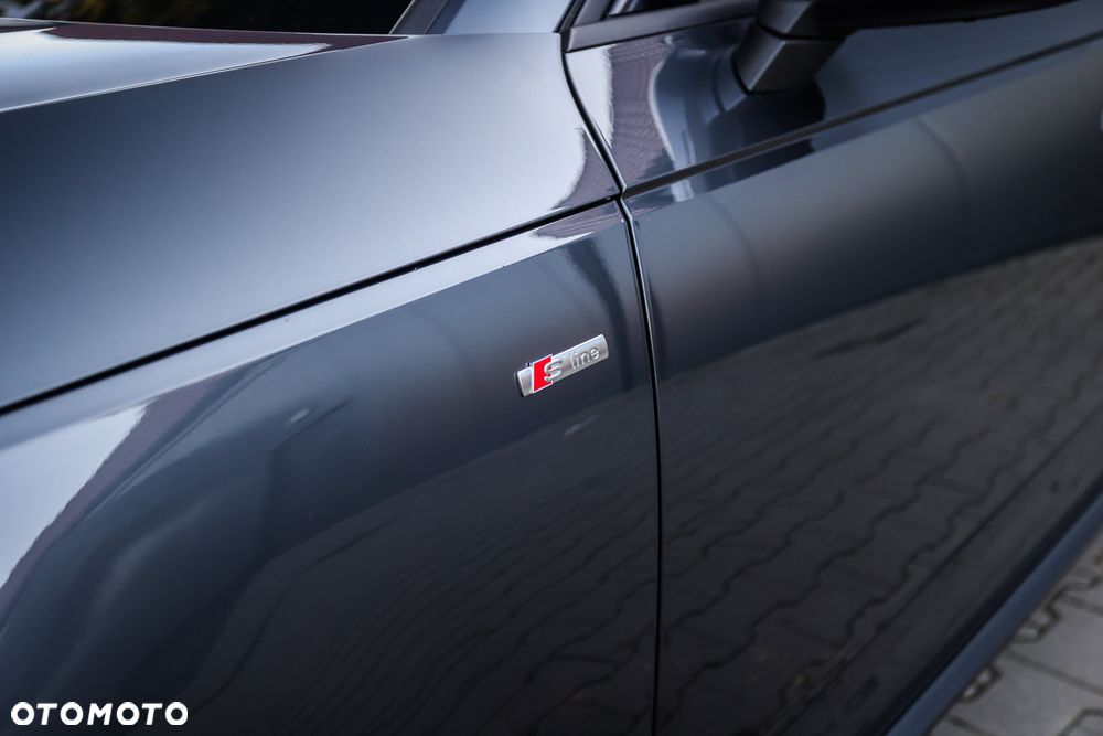 Audi A4 Avant 2.0 TDI ultra S tronic sport - 9