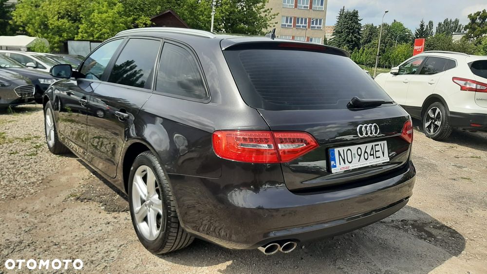 Audi A4 Avant 2.0 TDI DPF clean diesel multitronic Ambiente - 4