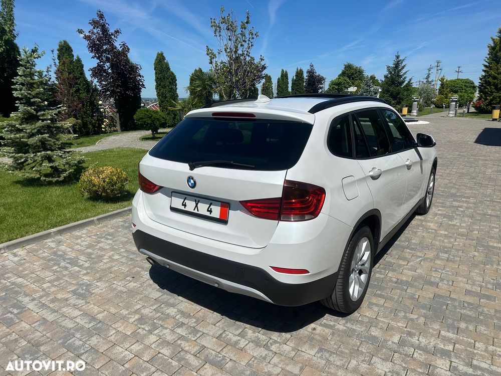 BMW X1 xDrive18d - 11