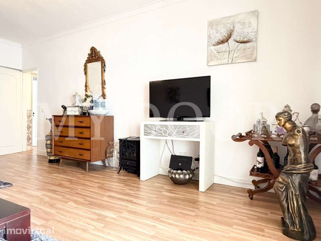 Apartamento T2 - Bobadela - c/ Parqueamento - Arrecadação - Grande imagem: 5/39