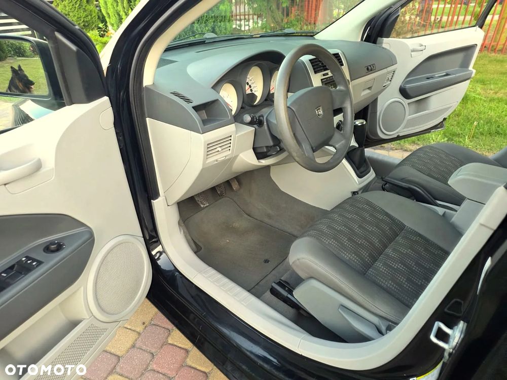 Dodge Caliber 1.8 SXT - 19