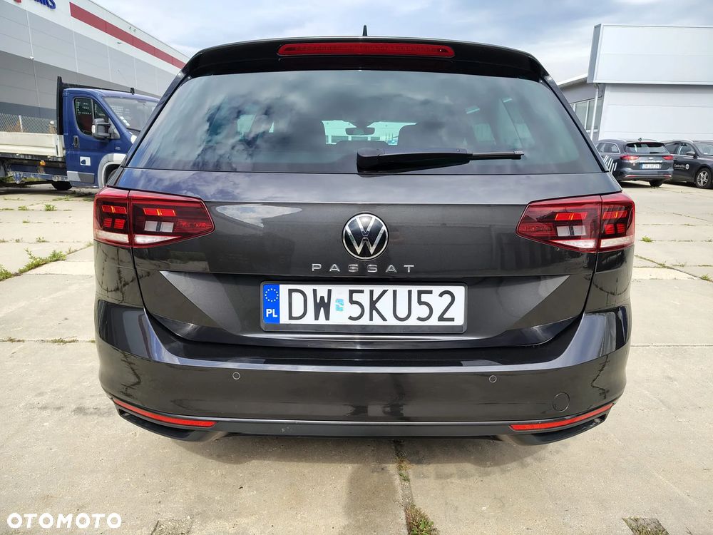 Volkswagen Passat 2.0 TSI Business DSG - 6