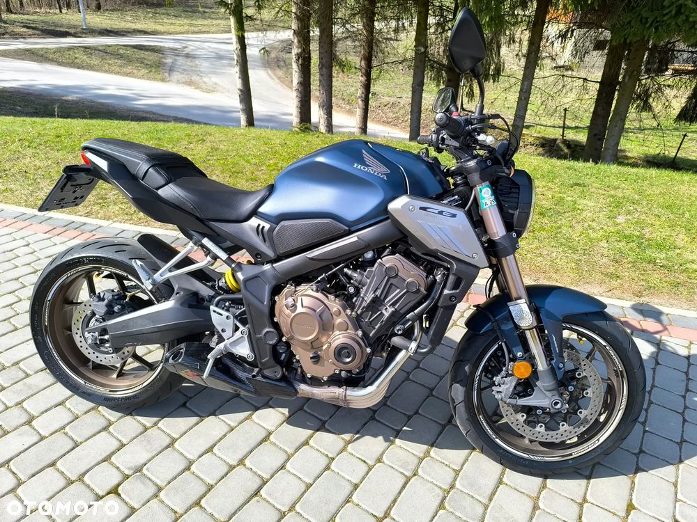 Honda CB - 3