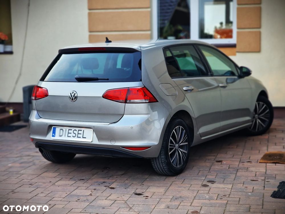 Volkswagen Golf 1.6 TDI BlueMotion Technology DSG Allstar - 17
